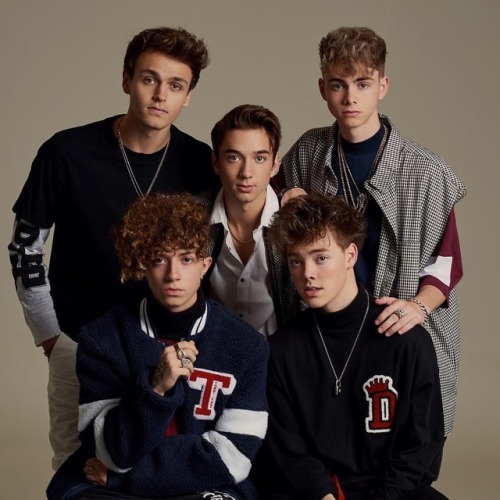 whydontwemusic - jack got a new perm right before this shoot