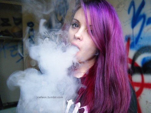 marihuanalegal:  kiefeon:  heres a new photohttp://ift.tt/1jo4TfM