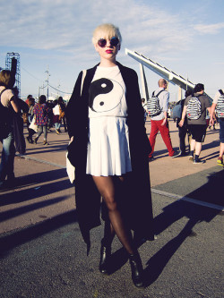 fashion-tights:  Primavera Sound (by Rebecka