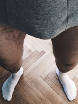 cock-of-steel:  my bulge 