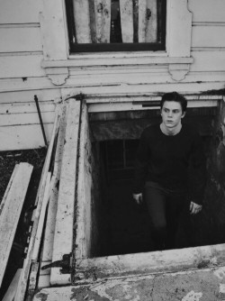 Jeeejii:  The Hollow | Via Tumblr On We Heart It.