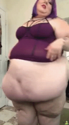 massivemonsterssbbw:  fasociety:   rock-a-belly:  ♥♥♥♥ Spanx a.k.a Blake Monarch ♥♥♥♥  That belly 😍   Wow 