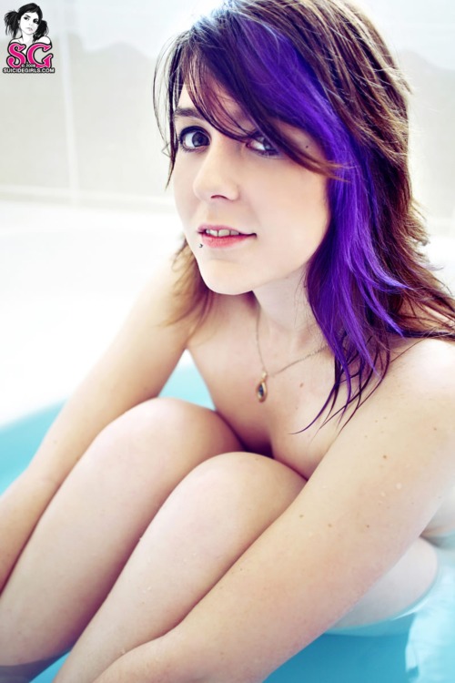 suicidegirls-southafrica:   Pyke Suicide - Bring Home The Ocean For more South African SuicideGirls Sweet tattoo, for more visit past-her-eyes.tumblr.com  