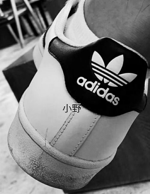 sxiaoyes: 草，发好次，好久没在，小骚奴快来舔