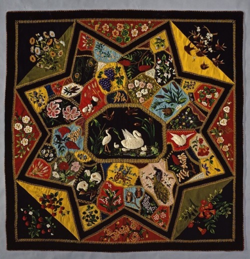 pwlanier:Star quilt. 1880. American. Lydia Pearl Finnell. National Museum of American History.