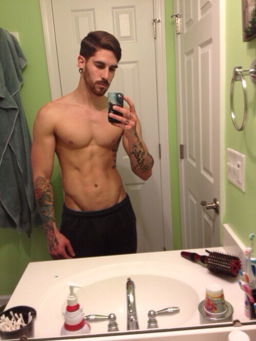 jockdays:  Active porn blog!