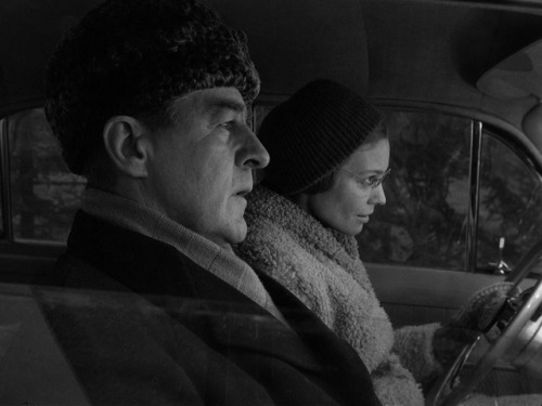 ozu-teapot:  Nattvardsgästerna (AKA Winter Light) | Ingmar Bergman | 1963Gunnar Björnstrand, Ingrid Thulin