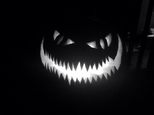 proudtobeinvisiable:  foursomewithteamfreewill:  My brother and I carved our pumpkin! It turned out really nice!!  I love this so much, I wish I could carve pumpkins!  Thank you! It took three hours, back aches and a lot of “do not cut your thumb