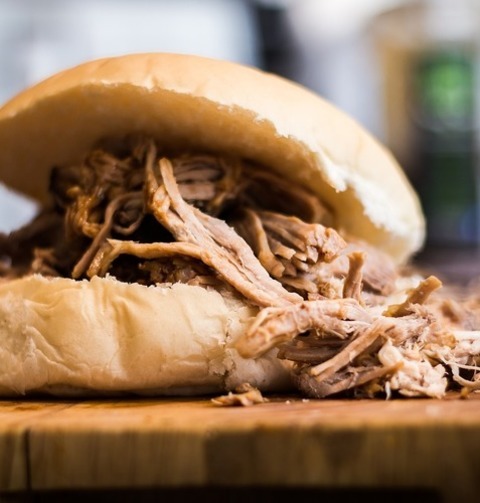 Slow Cooked Pulled Pork Sandwiches
