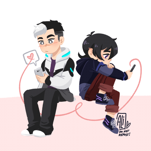 artsy-alice: ❤️ happy sheith month!   what better way to celebrate 5 years of sheith than a quick re