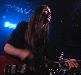 fleetingmusings:danielle haim | oh well   ↳ troubadour 04.02.15
