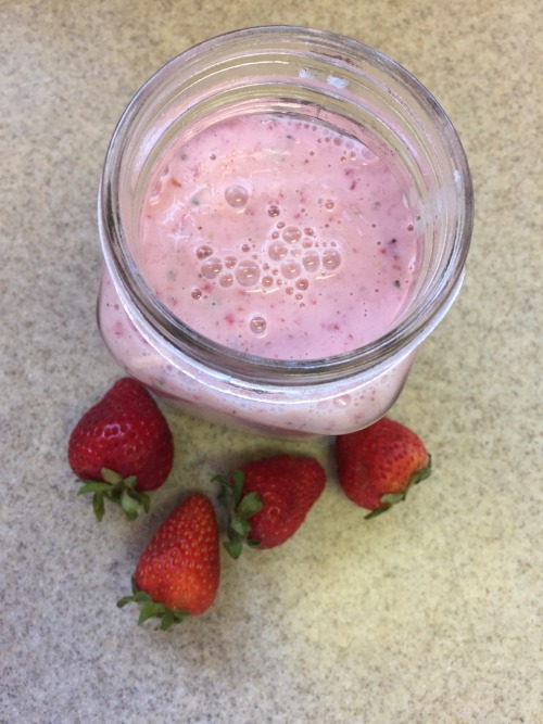 stolenfootprints:  Vegan Strawberry Milkshakein a blender mix:1 ½ cups-whole strawberries (i like to leave the green on because it’s good for you!)½ almond milk (or whatever non dairy creamer you enjoy)Blend until a liquid and then add:1 cup vanilla