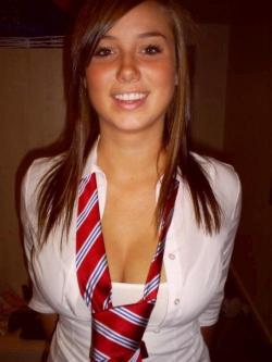 busty-babez:  Meanwhile in college…. http://ift.tt/1OUTjZX