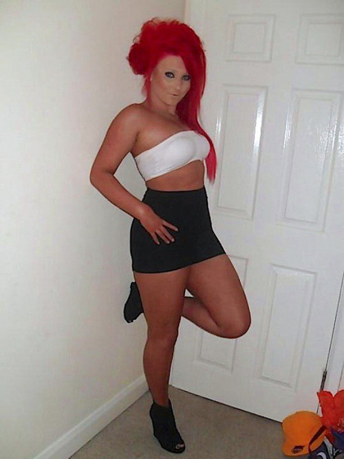 chavteens:chavslutsandslags:Dirty Chav Spunkbucket! Check out Chav Babes for more daily posts!Made f