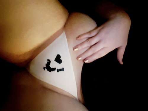 brittmarielostatsea:  These are a few of my favorite things…