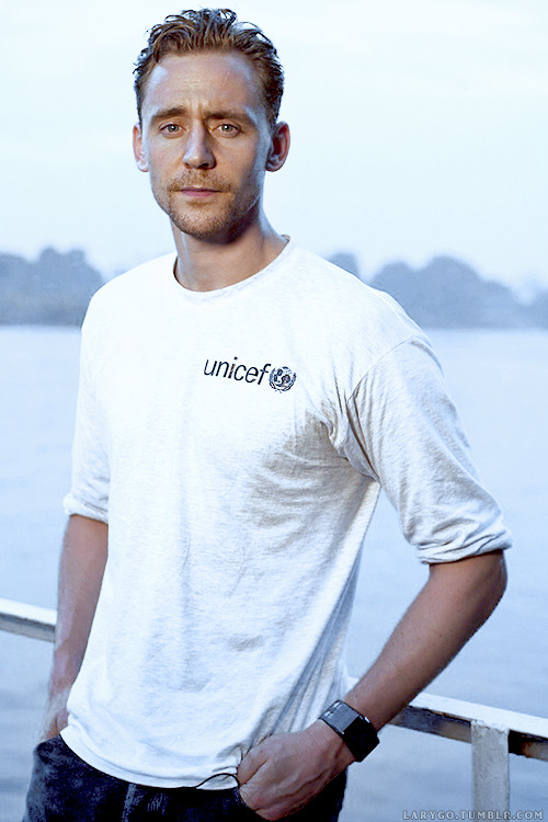 larygo:Actor and UNICEF UK high profile supporter Tom Hiddleston in Juba, Southern Sudan.(x)