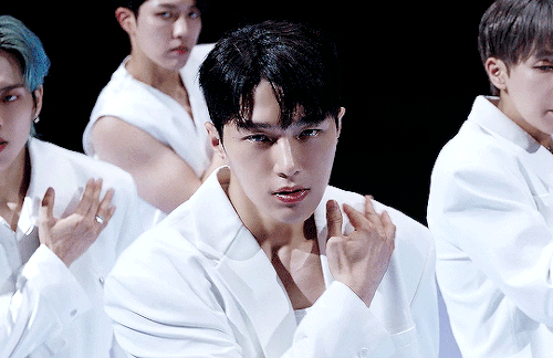 INFINITENew Emotions (2023)