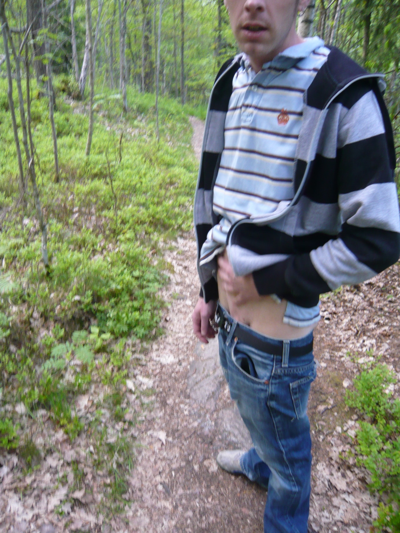 meindunklesleben:  nakenkille:  A walk in the woods.  Fag wants to be abused in the