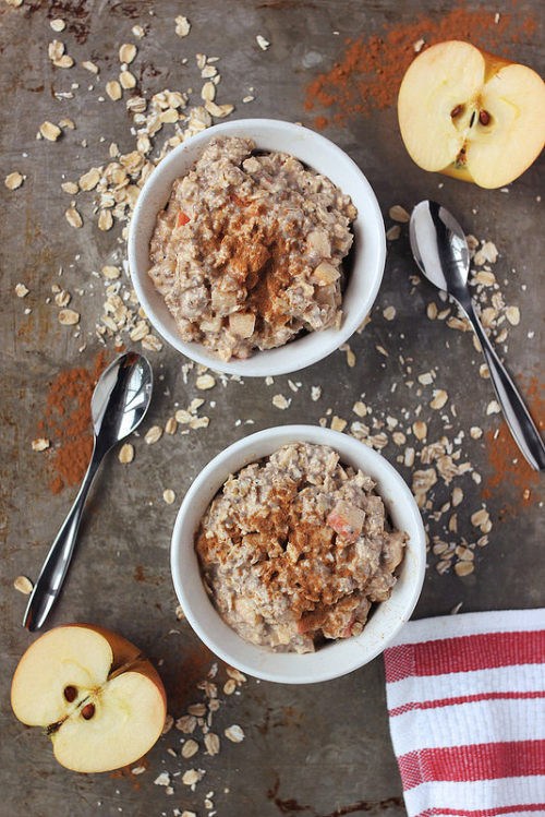 beautifulfoodisamust: Apple Cinnamon Overnight Oats {gluten-free and vegan}