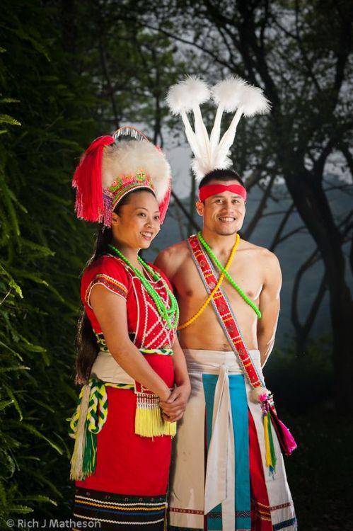 Amis indigenous people, Taiwan2. Lidau village4. Amis groom and Tiwan bride (I want MY man to carry 