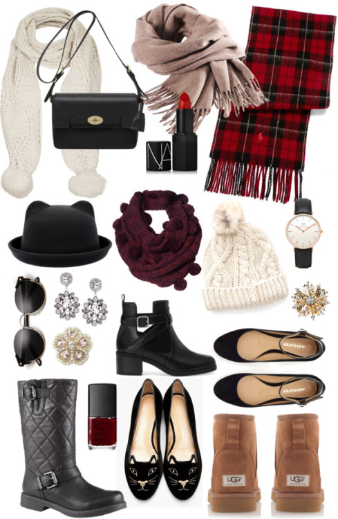 Winter accessories por irigonz con TopshopCharlotte Olympia gold flat / Black ballet flat, $180 / AL