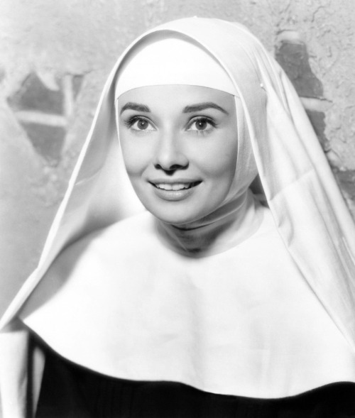 annies-classic-beauties: Audrey Hepburn (The Nun’s Story, 1959)