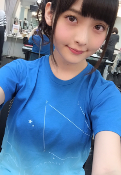 seiyu-pict:  上坂すみれさんはTwitterを使っています: “ラブライカのコラボTシャツを着ている方が結構発見できました！！おそろい…スパシーバ！ http://t.co/lhrxJnOmdI”