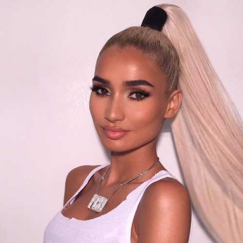 indicresources:  Pia Mia Perez on Instagram