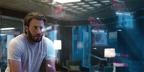 dailystevegifs:Steve Rogers in Captain Marvel (2019)