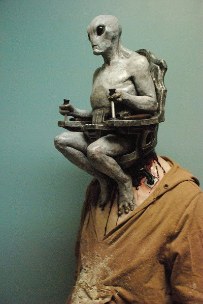 odditymall:  This could be the greatest Halloween mask ever made! —-&gt;http://odditymall.com/alien-mind-control-halloween-mask