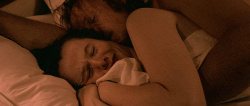 pieceszs:breaking the waves — (1996)directed by lars von trier