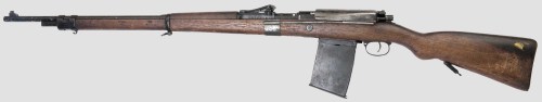 learnosaurusrex: Imperial German Mauser Model 1898 with 25-round trench magazine and dust cover over
