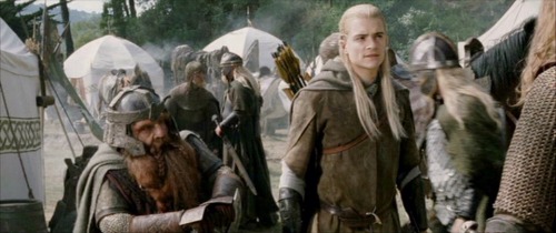 In honor of the upcoming wedding of my 5'2 best friend to her 6'9 partner, have some Legolas and Gim