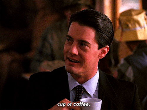lynchead:Iconic Scenes - Twin Peaks: Traces to Nowhere (1990) dir. Duwayne Dunham