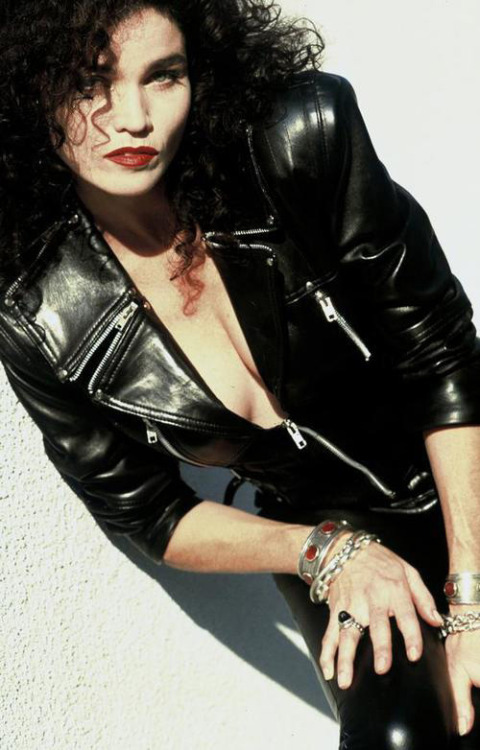 designerleather - Alannah Myles may have had one of her only hits...