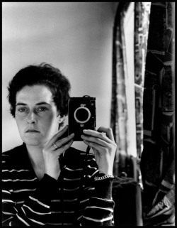 emigrejukebox:  Inge Morath: Self-portrait, Jerusalem, 1958