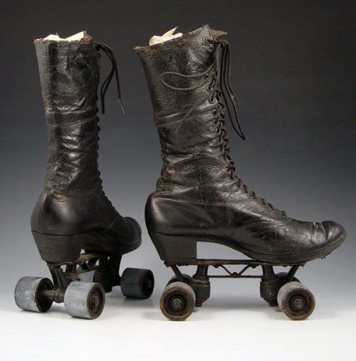 yellowplushpapers:  Victorian Roller Skates