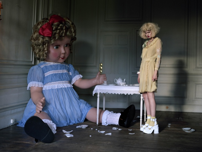 punnkebas:  by Tim Walker 