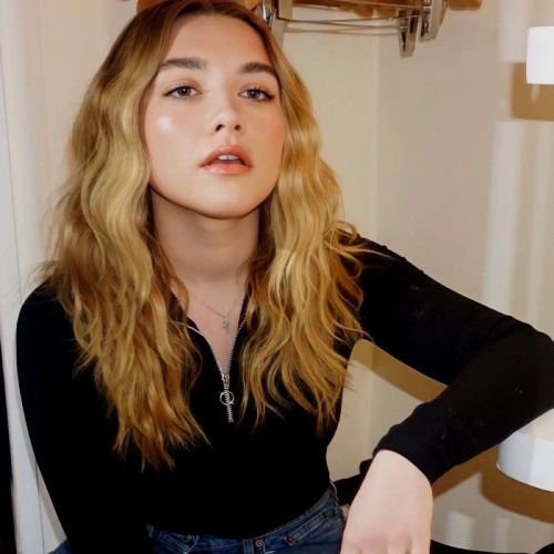 icons florence pugh