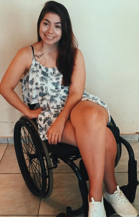 Thick legged Latin paraplegic hottie.