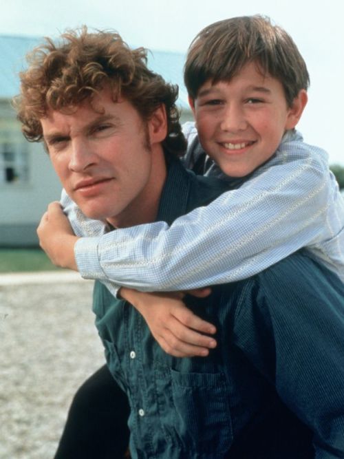 Tate Donovan and Joseph Gordon Levitt in Holy Matrimony (1994).  Tate was born in Tenafly, New Jerse