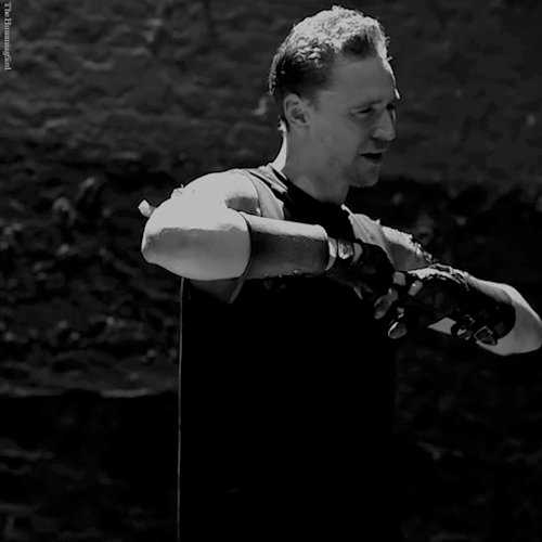 Tom Hiddleston, warming up for Coriolanus at Donmar Warehouse (2014)