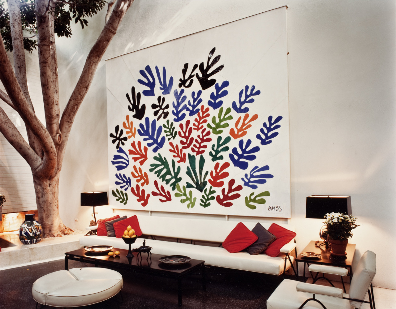 phdonohue:Henri Matisse’s final commission La Gerbe (1953) installed at the A.