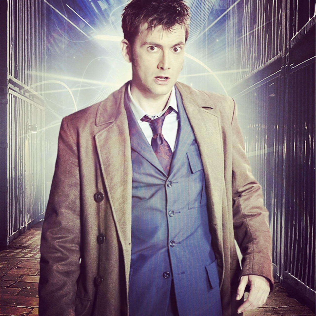 tennant-tuesday:  ohtentoo:  Ten + Blue Suit of Sex  Excuse me for a moment while