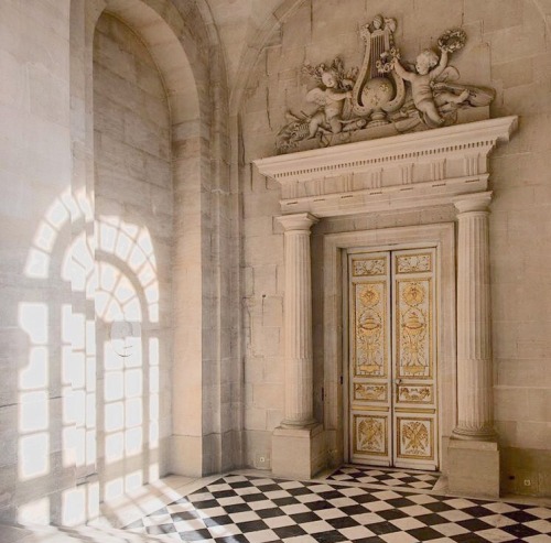 nature-and-culture:Door of the Royal Opera of Versailles, via chateauversailles