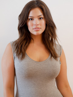 imgmodels:  Click here to read Ashley Graham’s