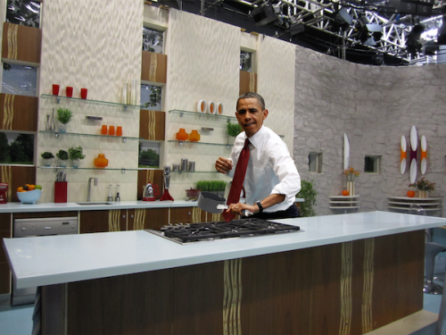 XXX tastefullyoffensive:  ‘President Obama photo