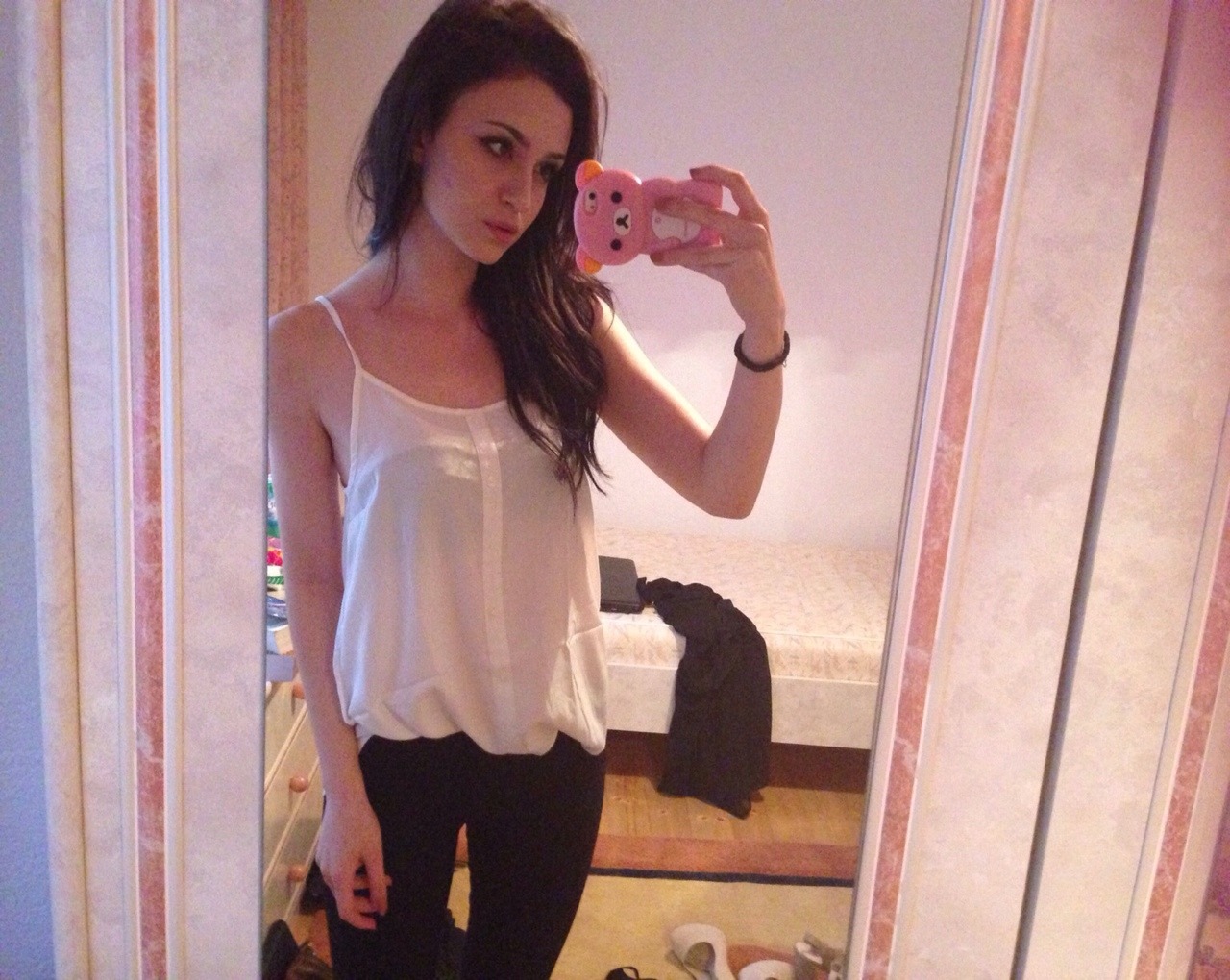 madellena:  b4 going out for dinner