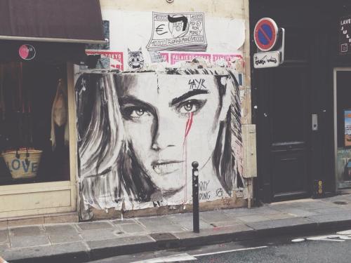 skyblueandginger:  skyblueandginger:  Picture by Beatrice Mesguich, Paris. 