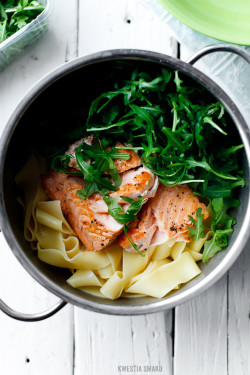 foodopia:  Pasta with Smoked Salmon, Capers, and Arugula